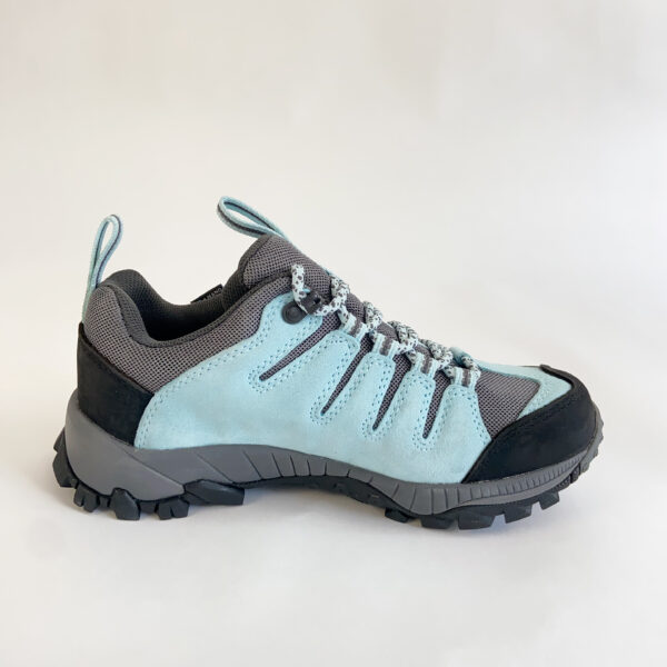 Light Blue Outdoor Hiking Shoes – Durable Non-Slip Traction Sole, Breathable Mesh Fabric & Stylish Grey-Black Accent Design - Image 4