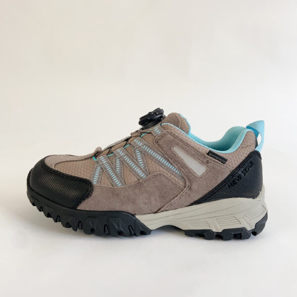 Outdoor Hiking Shoes – Adjustable Knob Lacing System, Durable Non-Slip Sole & Stylish Khaki Teal Accent Design