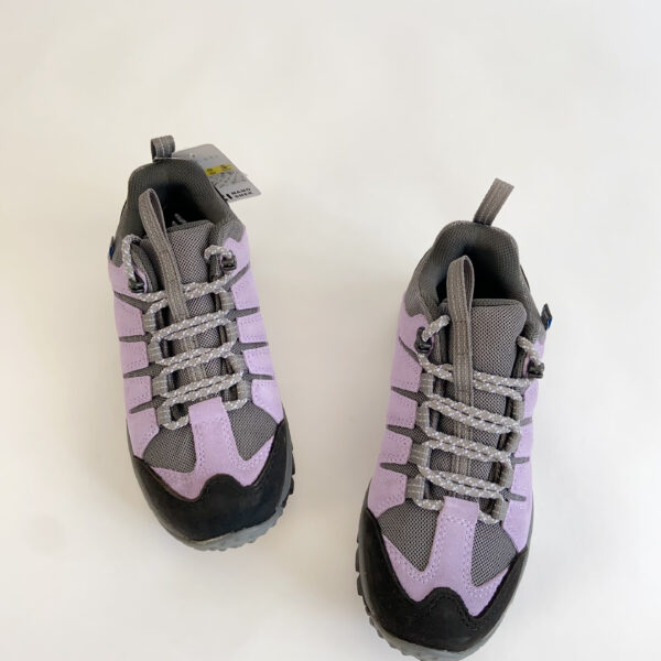Purple Outdoor Hiking Shoes – Durable Non-Slip Traction Sole, Breathable Mesh Fabric & Stylish Grey-Black Accent Design - Image 5