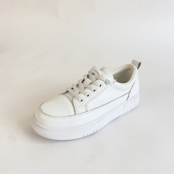 White Platform Casual Sneakers – Stylish Thick Sole Lace-Up Shoes for Daily Fashion & Comfort - Image 4